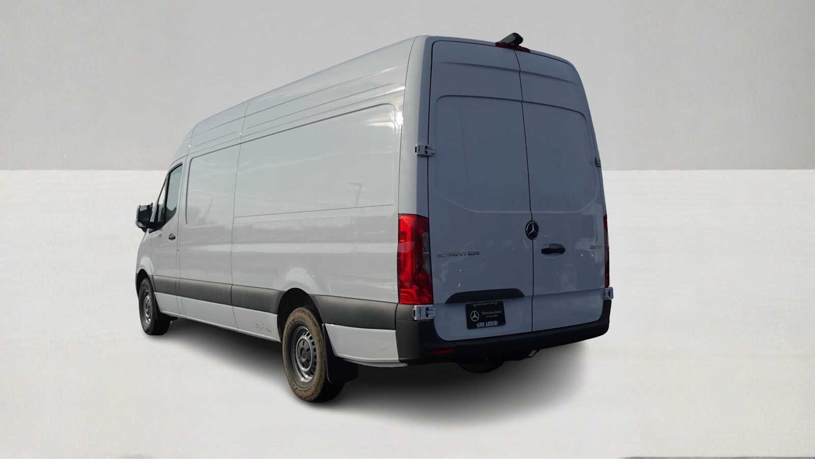 2025 Mercedes-Benz Sprinter Cargo Image 5 of 22