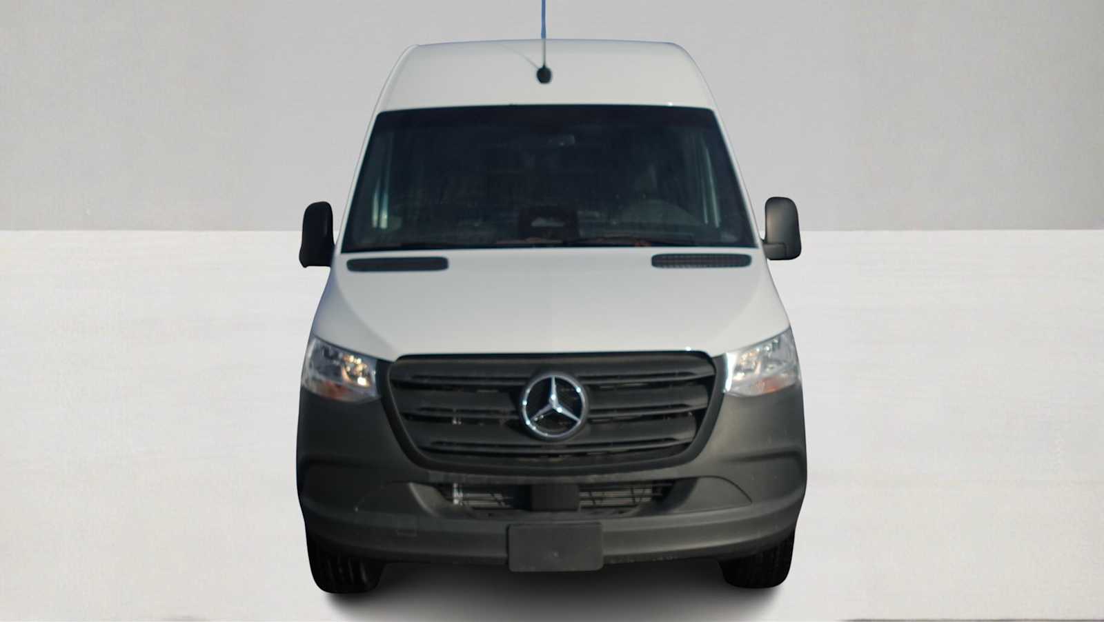 2025 Mercedes-Benz Sprinter Cargo Image 2 of 22