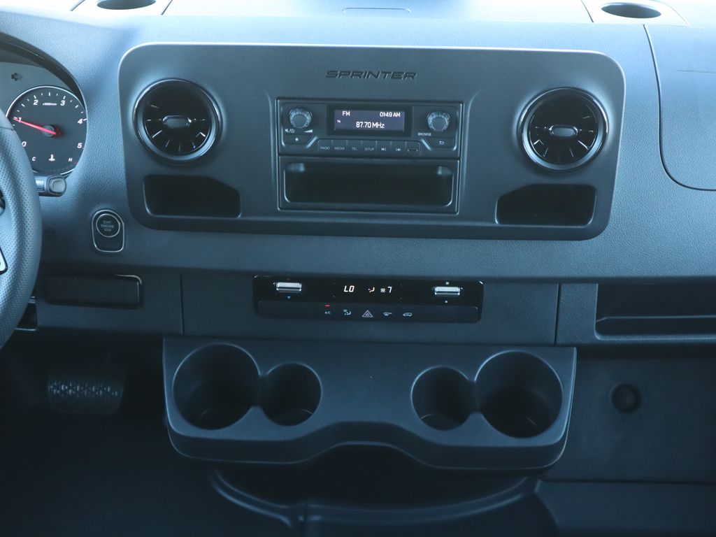 2025 Mercedes-Benz Sprinter Cargo Image 31 of 35