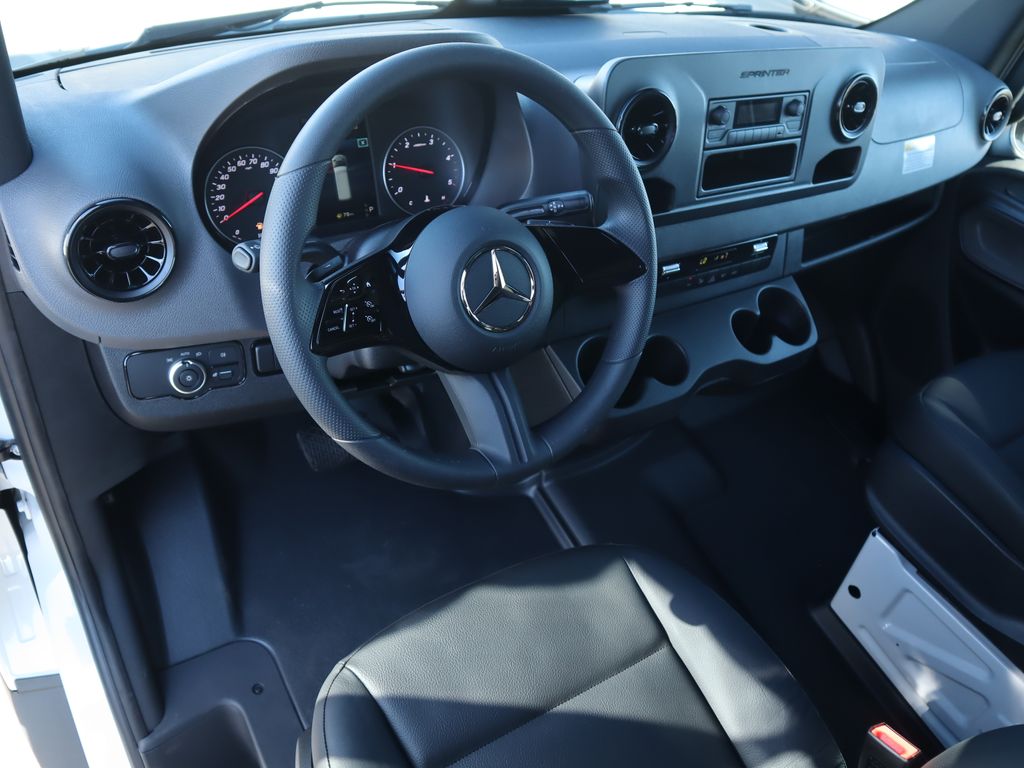 2025 Mercedes-Benz Sprinter Cargo Image 20 of 35