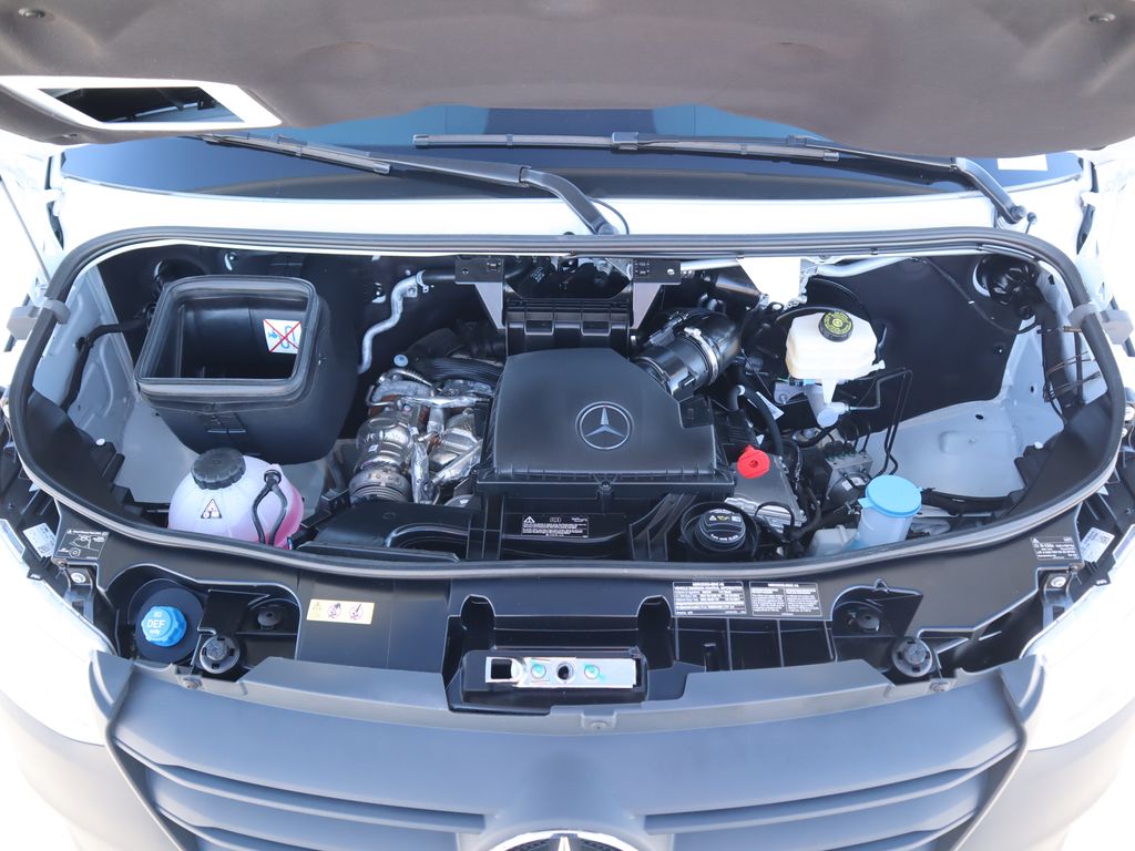 2025 Mercedes-Benz Sprinter Cargo Image 10 of 35
