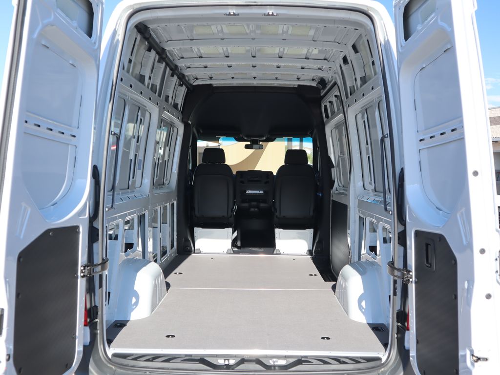 2025 Mercedes-Benz Sprinter Cargo Image 26 of 35
