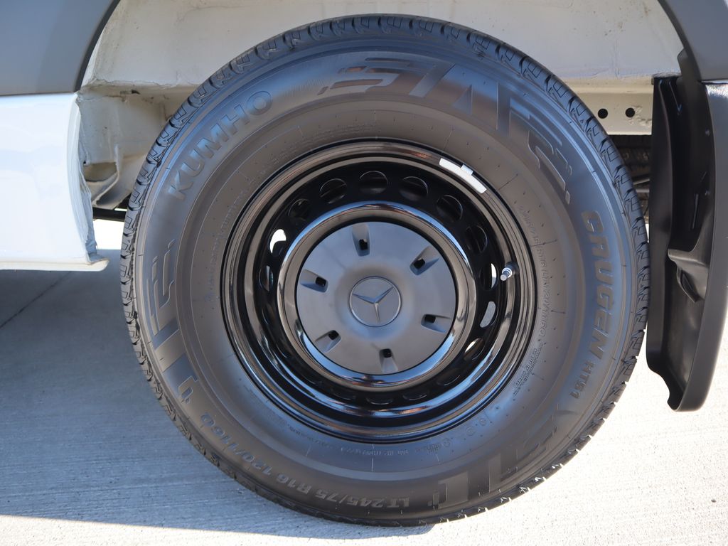 2025 Mercedes-Benz Sprinter Cargo Image 12 of 35