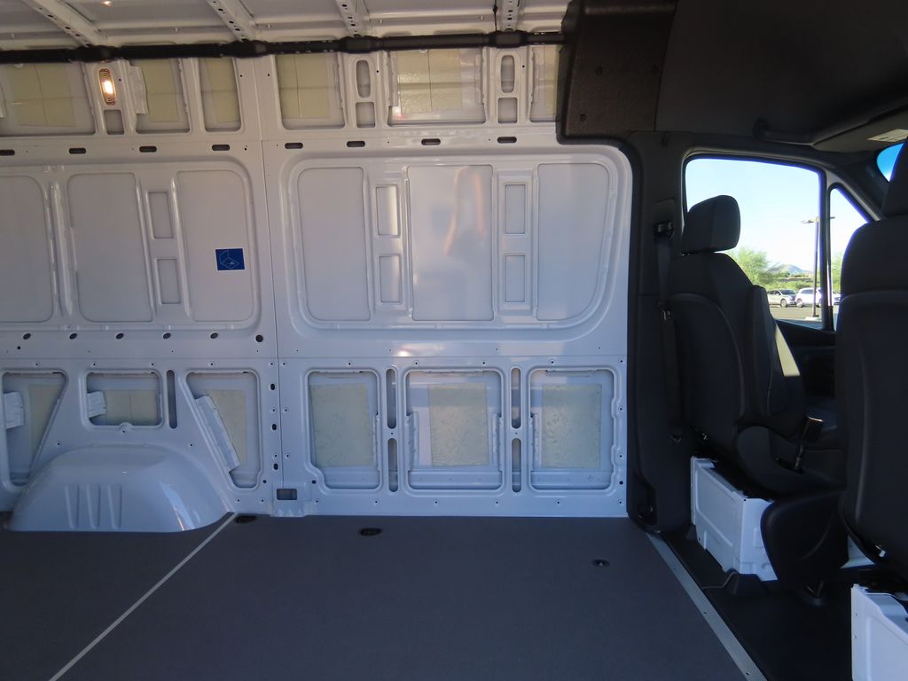 2025 Mercedes-Benz Sprinter Cargo Image 24 of 33