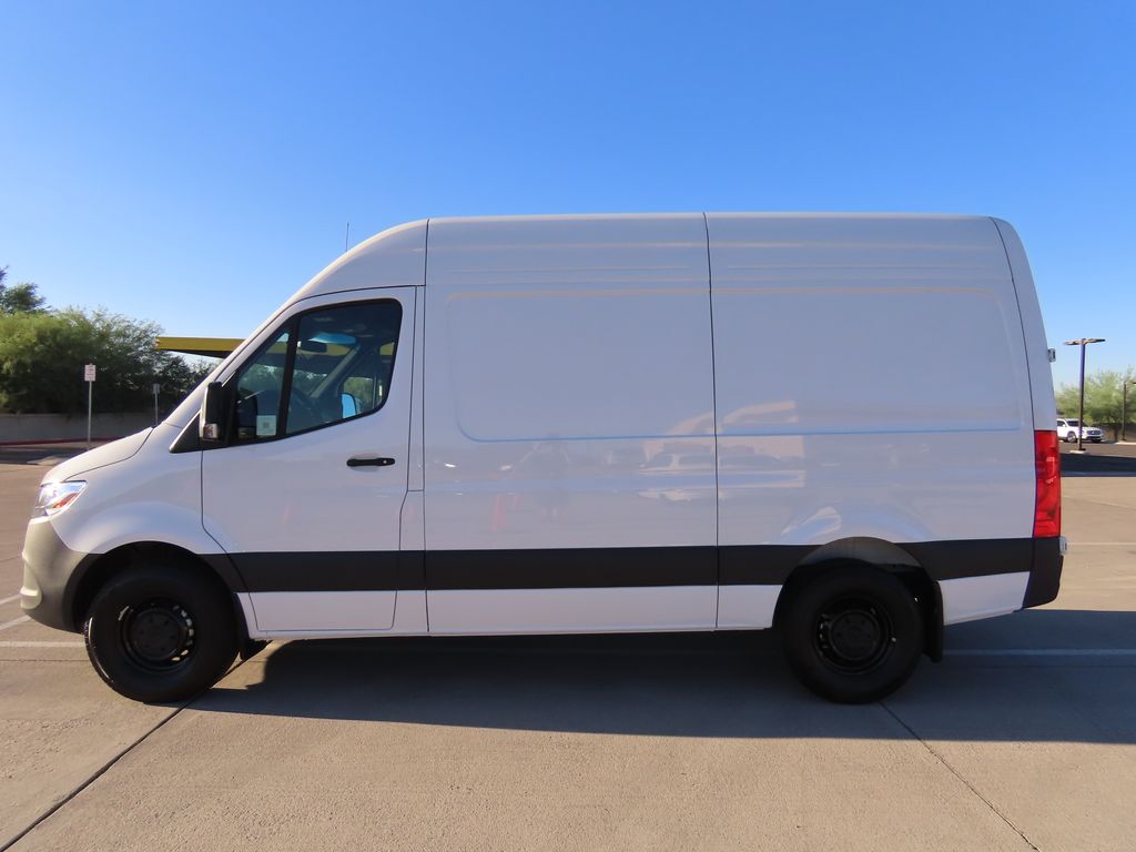2025 Mercedes-Benz Sprinter Cargo Image 8 of 33