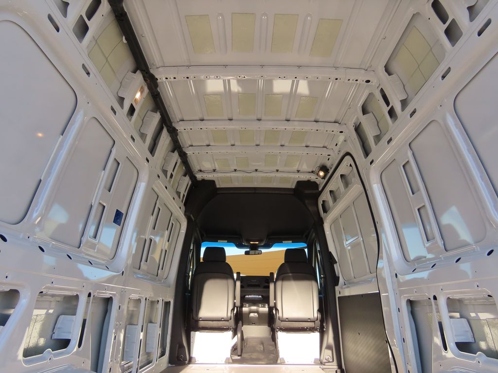2025 Mercedes-Benz Sprinter Cargo Image 14 of 33