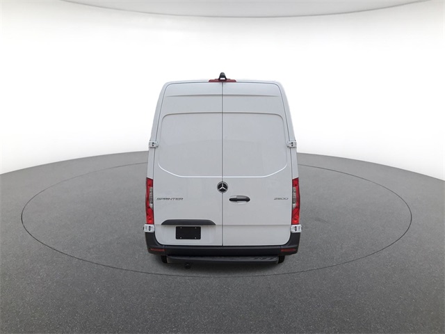 Vehicle image 6 of 19