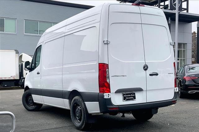2025 Mercedes-Benz Sprinter Cargo Image 3 of 18