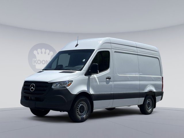 Vehicle image 1 of 32