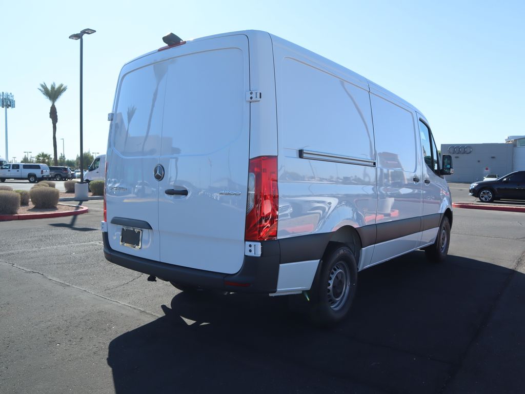 2025 Mercedes-Benz Sprinter Cargo Image 5 of 41