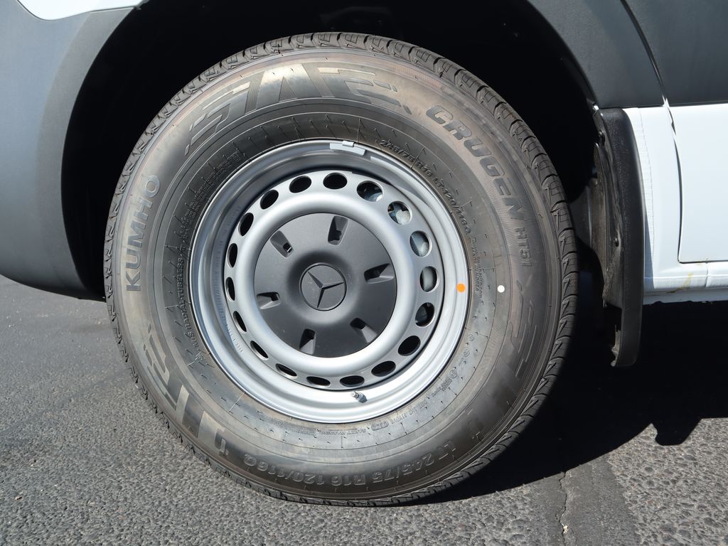 2025 Mercedes-Benz Sprinter Cargo Image 35 of 41