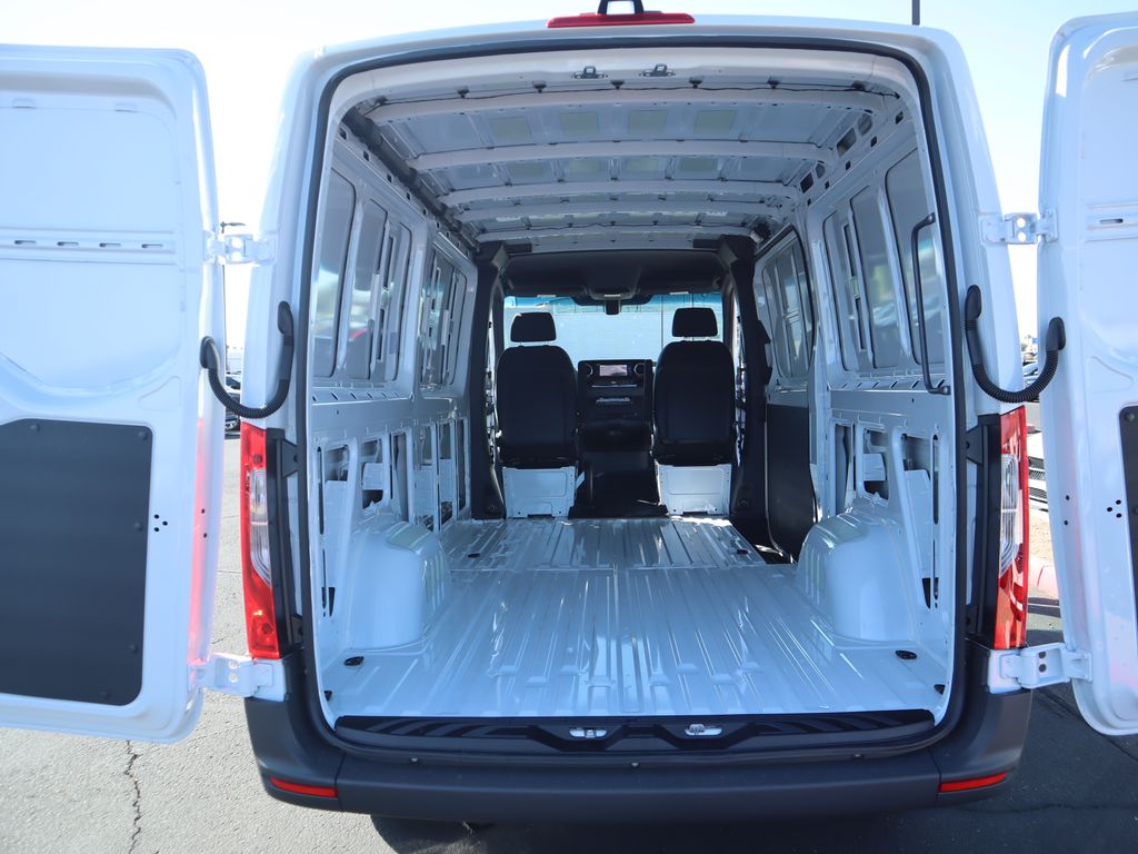 2025 Mercedes-Benz Sprinter Cargo Image 30 of 41