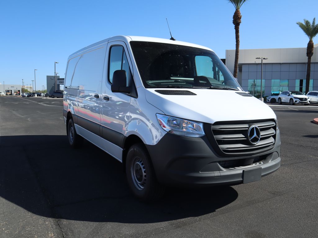 2025 Mercedes-Benz Sprinter Cargo Image 3 of 41
