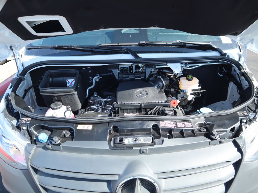 2025 Mercedes-Benz Sprinter Cargo Image 39 of 41