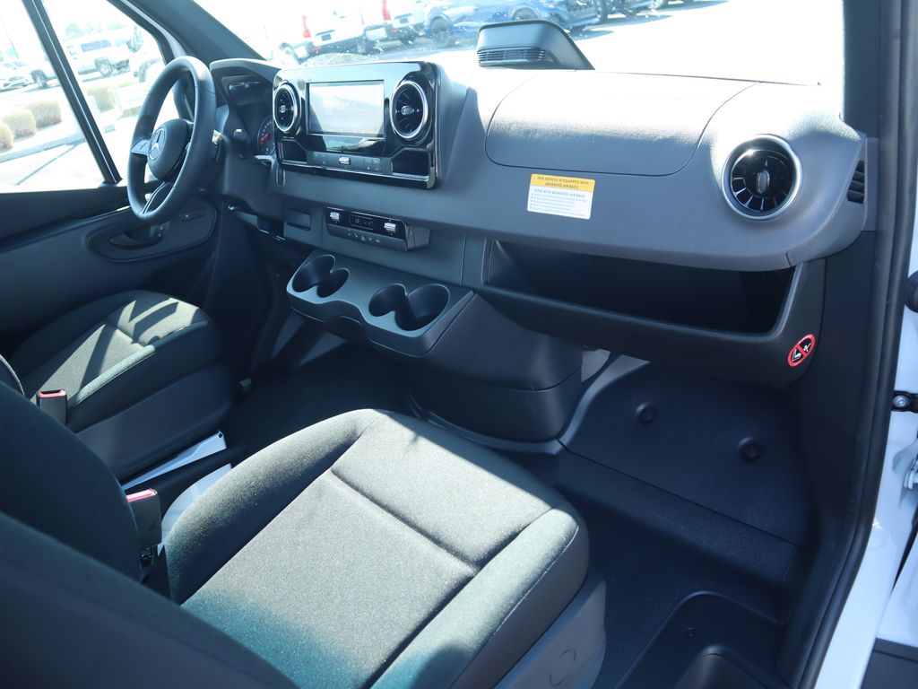 2025 Mercedes-Benz Sprinter Cargo Image 20 of 41