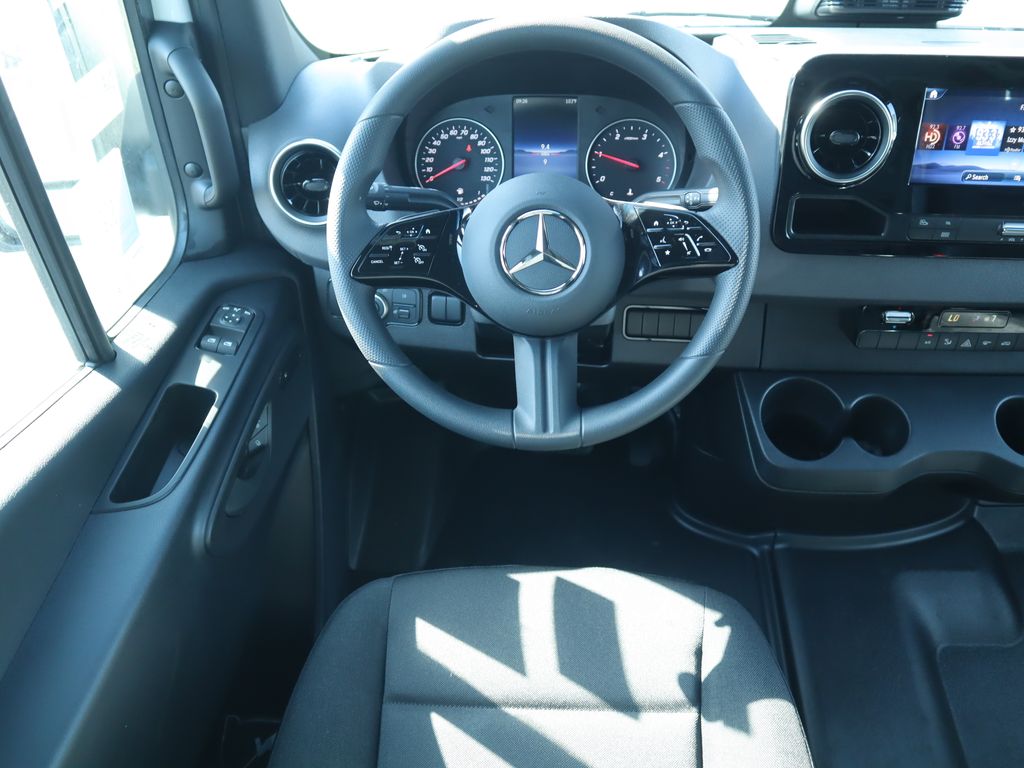 2025 Mercedes-Benz Sprinter Cargo Image 11 of 41