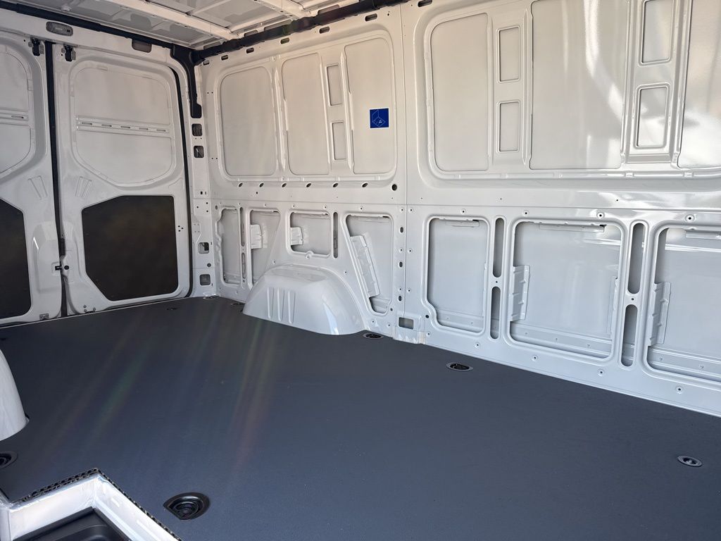 2025 Mercedes-Benz Sprinter Cargo Image 26 of 40