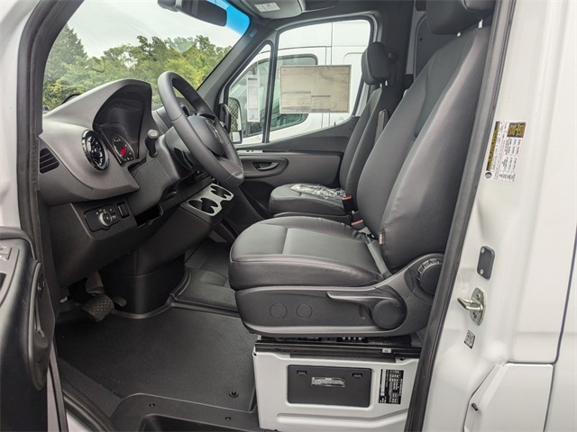 2025 Mercedes-Benz Sprinter Cargo Image 12 of 20