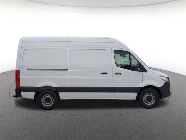 2025 Mercedes-Benz Sprinter Cargo Image 4 of 20