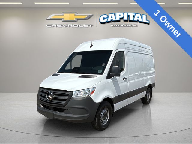 2025 Mercedes-Benz Sprinter Cargo Image 2 of 41