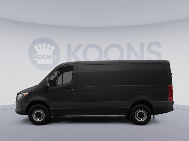 Vehicle image 3 of 3