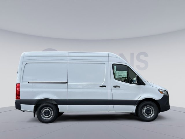 Vehicle image 3 of 33