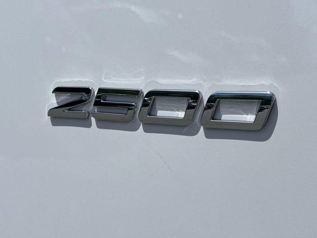 Vehicle image 30 of 31