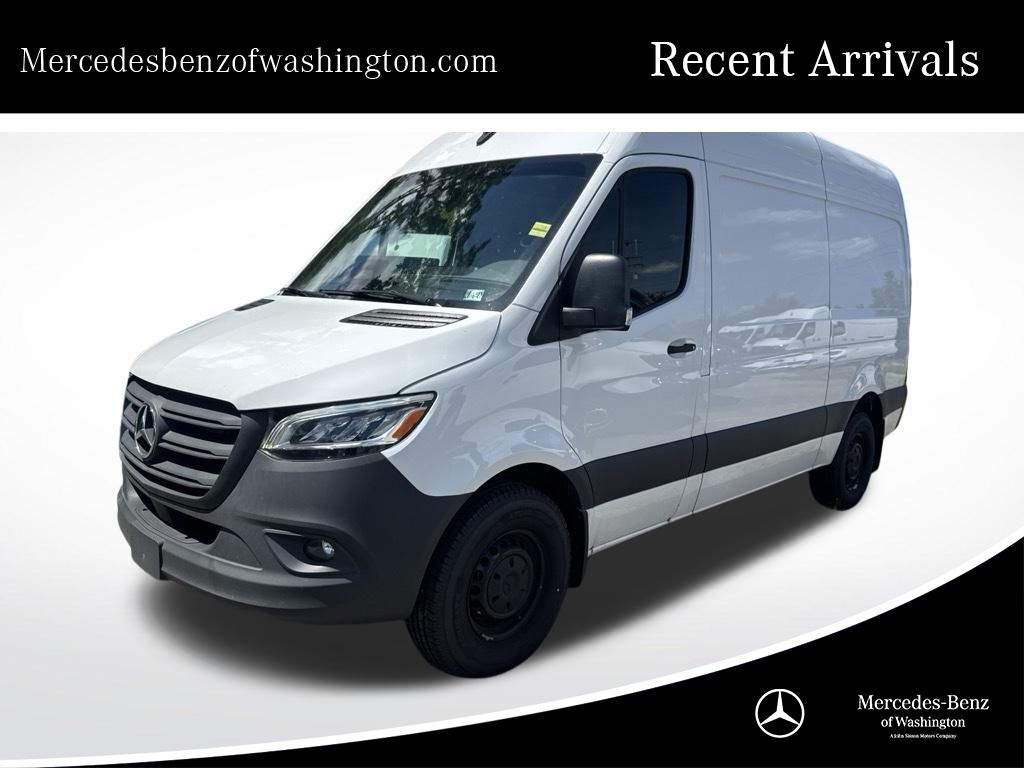 2025 Mercedes-Benz Sprinter Cargo Image 2 of 14