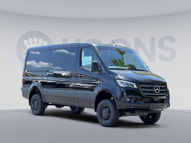 Vehicle image 3 of 33