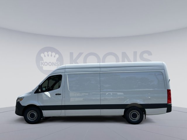 Vehicle image 6 of 33