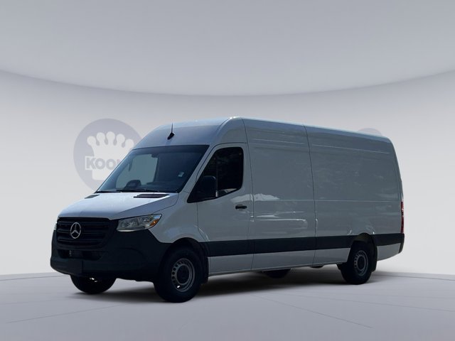 Vehicle image 1 of 32