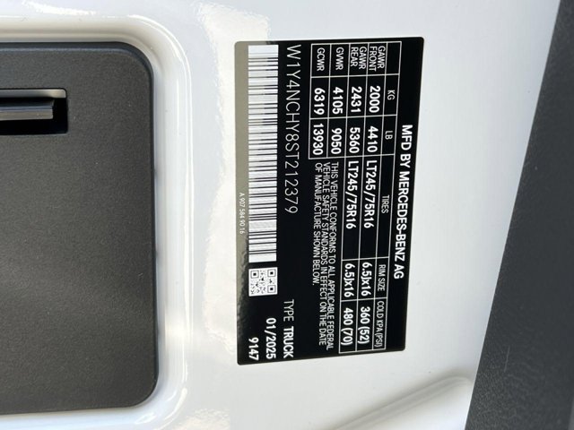Vehicle image 32 of 32