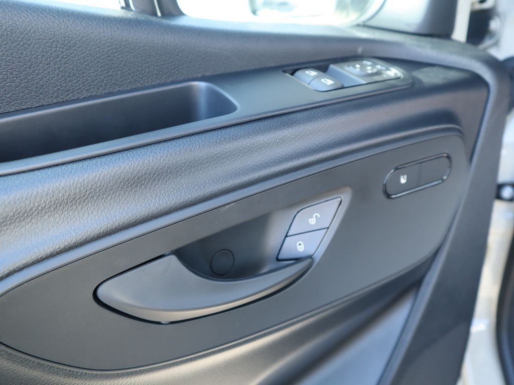 2025 Mercedes-Benz Sprinter Cargo Image 22 of 41