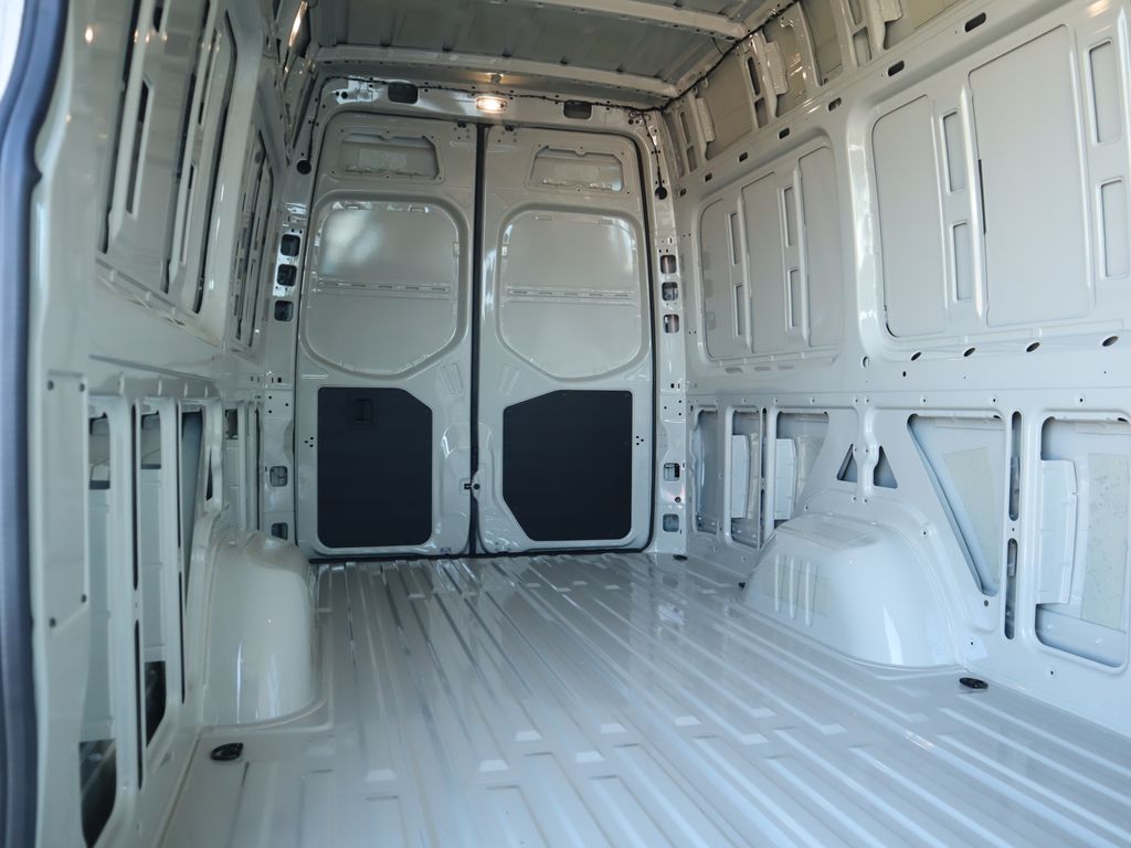 2025 Mercedes-Benz Sprinter Cargo Image 29 of 41
