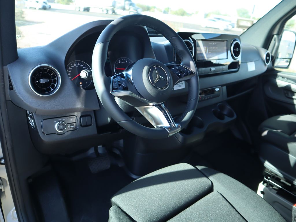 2025 Mercedes-Benz Sprinter Cargo Image 8 of 41