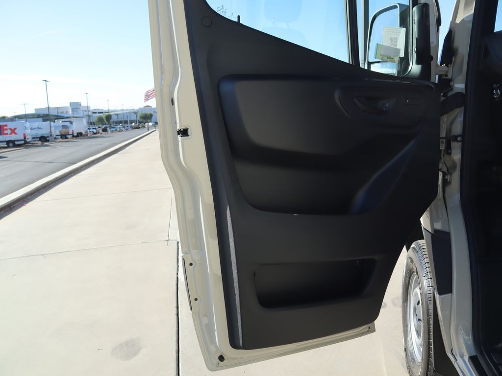 2025 Mercedes-Benz Sprinter Cargo Image 24 of 41