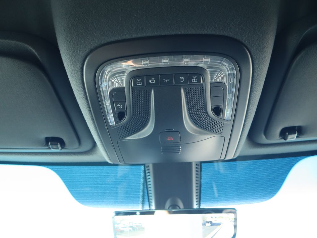 2025 Mercedes-Benz Sprinter Cargo Image 17 of 41