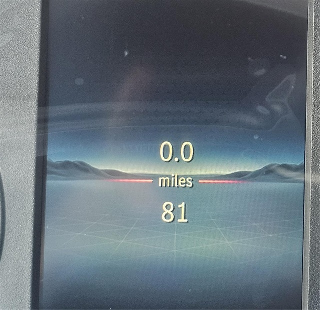 Vehicle image 13 of 20