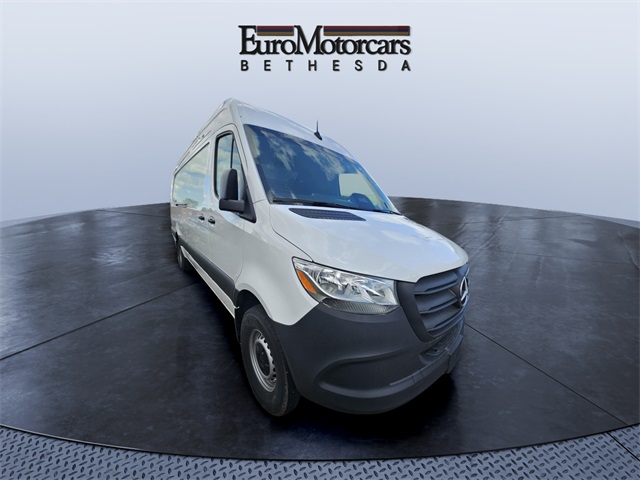 Vehicle image 3 of 20