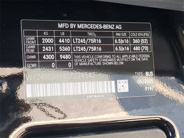 Vehicle image 17 of 17