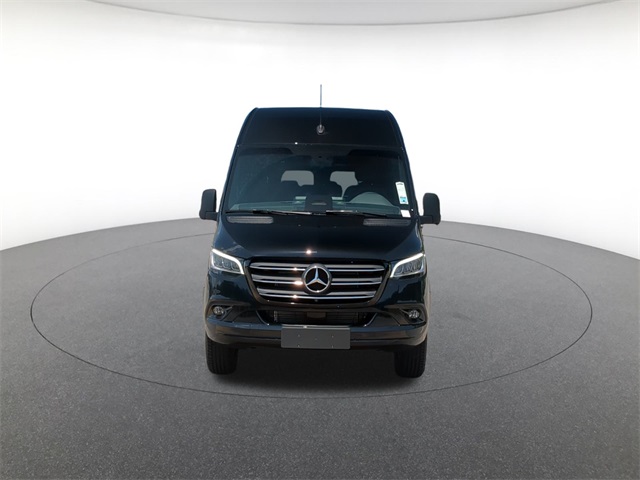 Vehicle image 2 of 17