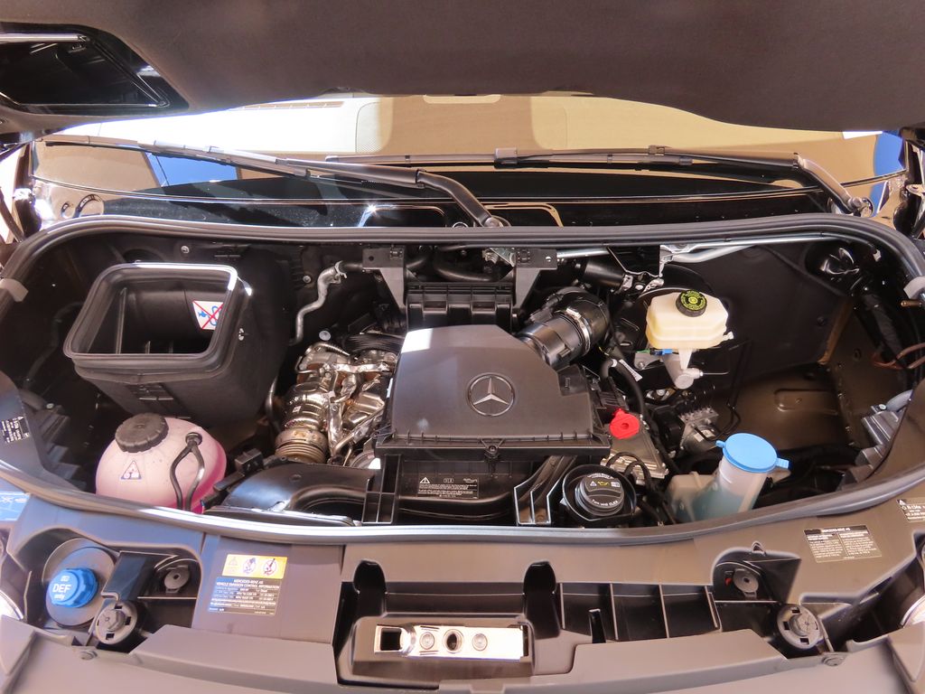 2025 Mercedes-Benz Sprinter Passsenger Image 28 of 31