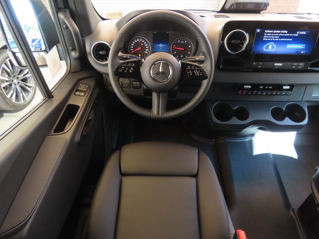 2025 Mercedes-Benz Sprinter Passsenger Image 10 of 31
