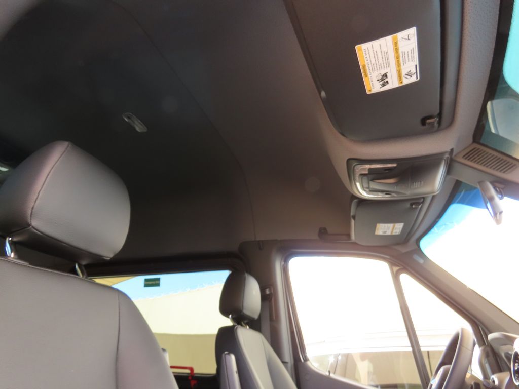 2025 Mercedes-Benz Sprinter Passsenger Image 18 of 31