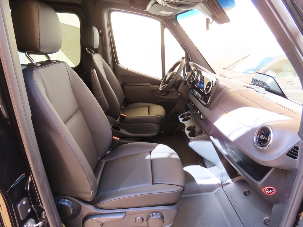 2025 Mercedes-Benz Sprinter Passsenger Image 20 of 31