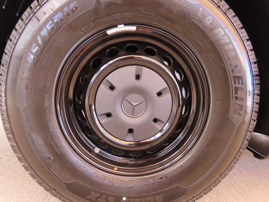 2025 Mercedes-Benz Sprinter Passsenger Image 29 of 31