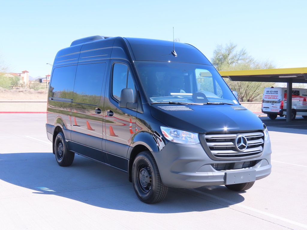 2025 Mercedes-Benz Sprinter Passsenger Image 3 of 31