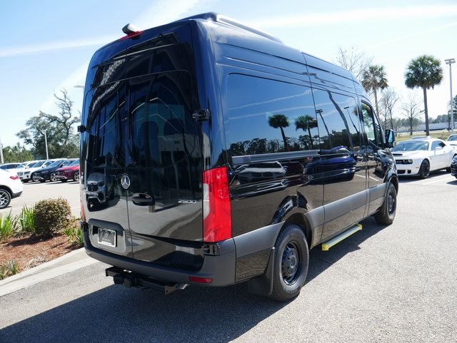 2025 Mercedes-Benz Sprinter Passsenger Image 5 of 23