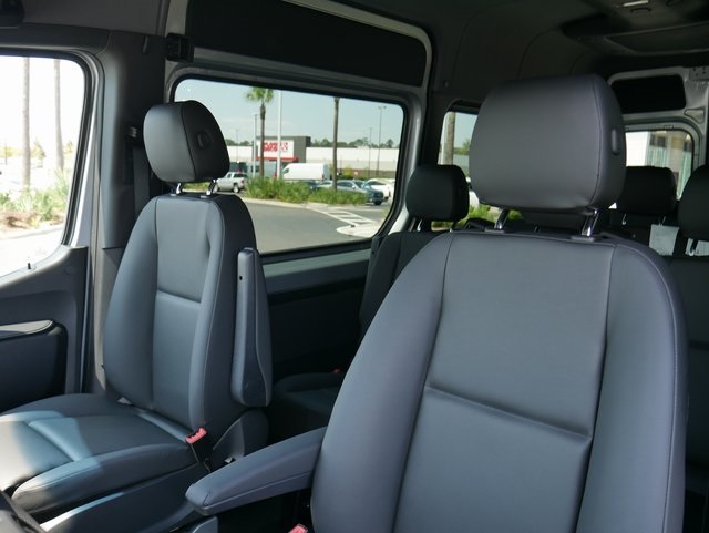 2025 Mercedes-Benz Sprinter Passsenger Image 12 of 23