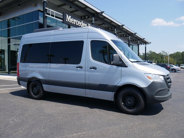 2025 Mercedes-Benz Sprinter Passsenger Image 3 of 23